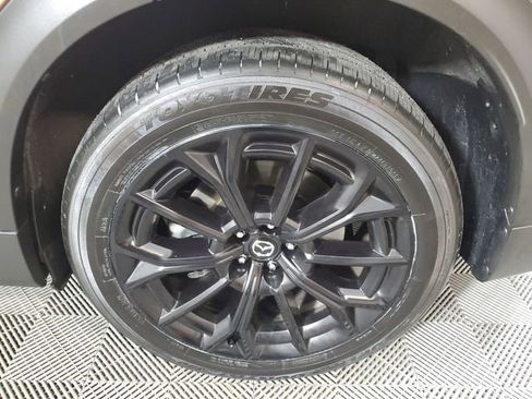 Used 2025 MAZDA CX-70 3.3 Turbo w/ Premium Plus Pkg image 11