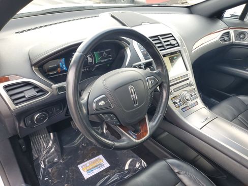 Used 2017 Lincoln MKZ Reserve w/ Climate Package image 13