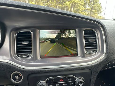 Used 2020 Dodge Charger GT image 31