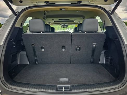 Used 2022 Kia Telluride EX w/ EX Premium Package AWD/4WD image 35