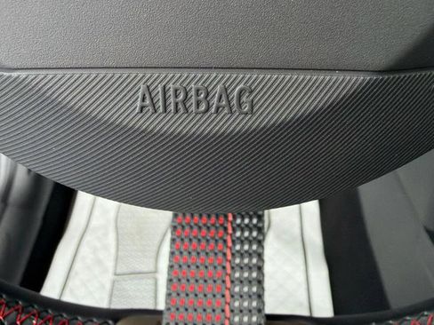 Used 2025 MINI Cooper S image 32