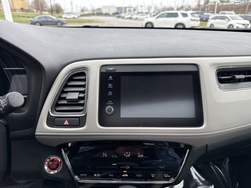 Used 2021 Honda HR-V EX-L image 23