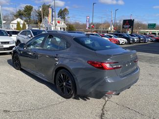 Used 2025 Toyota Camry SE video 3
