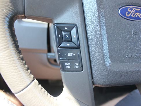 Used 2012 Ford F150 XLT w/ XTR Pkg image 13