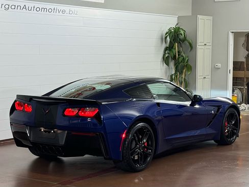 Used 2018 Chevrolet Corvette Stingray Coupe w/ 2LT Preferred Equipment Group image 3
