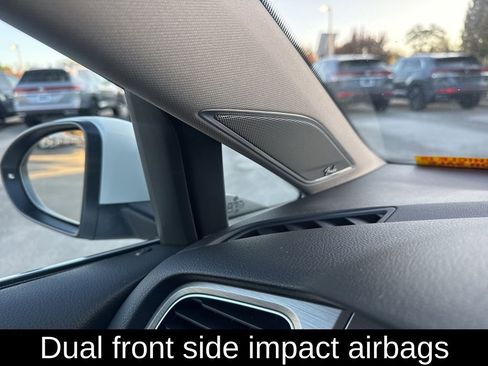 Used 2016 Volkswagen Golf SE image 9