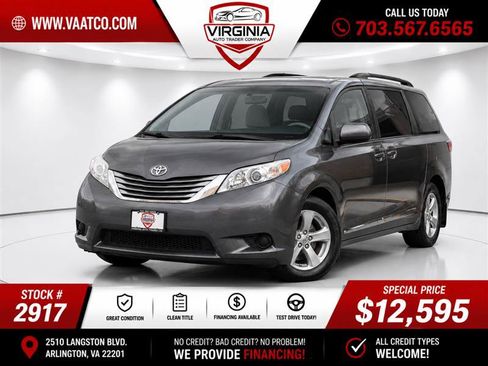 Used 2016 Toyota Sienna LE w/ Protection Package FWD image 1