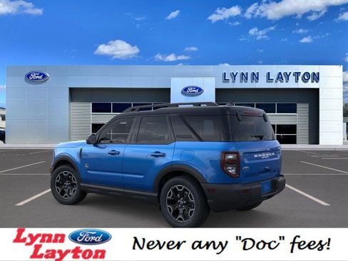 New 2025 Ford Bronco Sport Outer Banks image 4