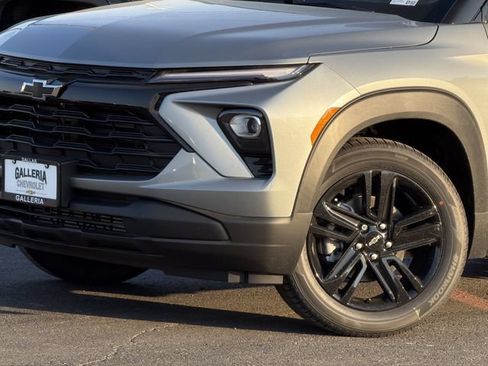 New 2026 Chevrolet TrailBlazer LT w/ Midnight Edition FWD image 8