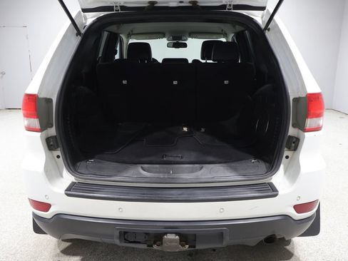 Used 2013 Jeep Grand Cherokee Laredo AWD/4WD image 20