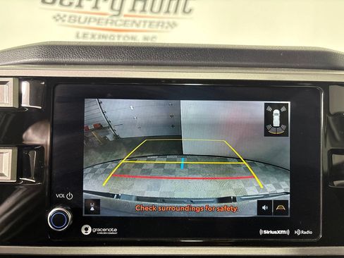 Used 2022 Toyota Tundra SR5 w/ SR5 Convenience Package AWD/4WD image 18