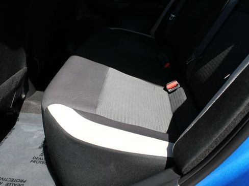 Used 2021 Nissan Versa SV FWD image 30