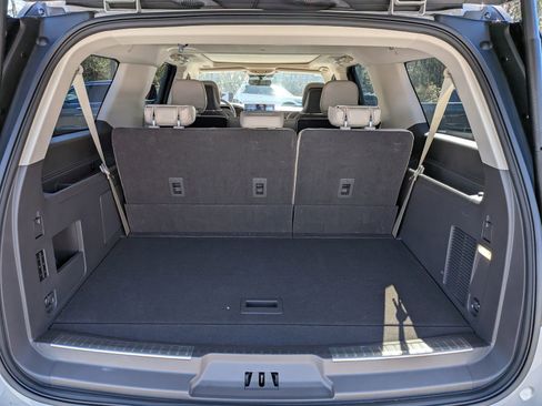 Used 2024 Lincoln Navigator L Reserve image 14