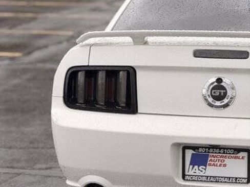 Used 2006 Ford Mustang GT image 6