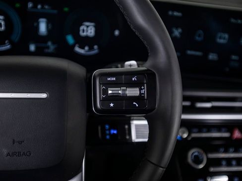 Used 2024 Hyundai Santa Fe SE image 47