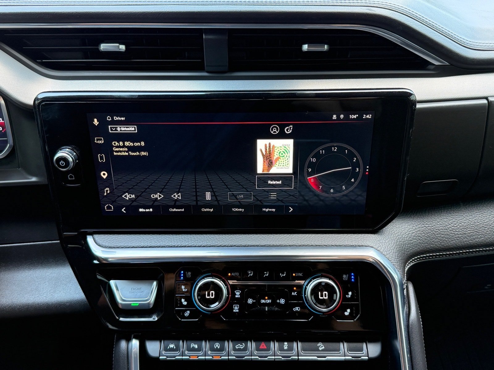 Used 2025 GMC Sierra 1500 Denali AWD/4WD image 17