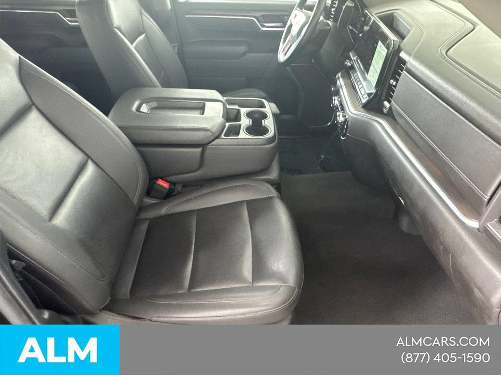 Used 2025 GMC Sierra 1500 SLT RWD image 16