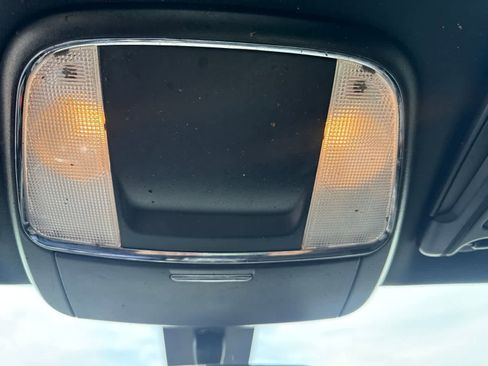 Used 2022 Dodge Charger SXT RWD image 26