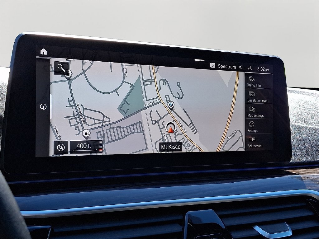 Used 2023 BMW 540i xDrive w/ Premium Package AWD/4WD image 18