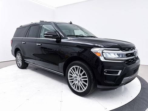 Used 2024 Ford Expedition Max Limited image 14