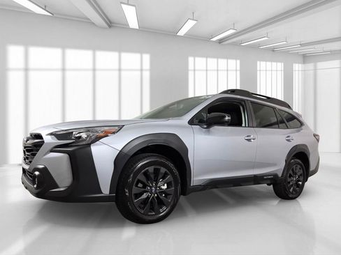 Certified 2025 Subaru Outback Onyx Edition XT AWD/4WD image 2