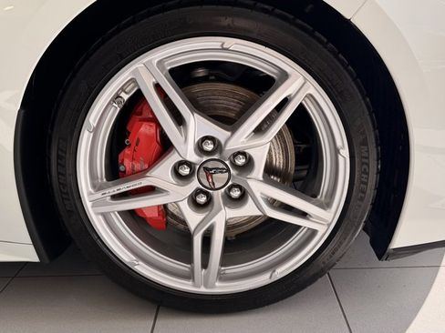 Used 2020 Chevrolet Corvette Stingray Preferred Cpe w/ 2LT Preferred Equipment Group image 22