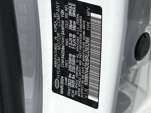 Used 2024 Hyundai Ioniq 5 SEL RWD image 14