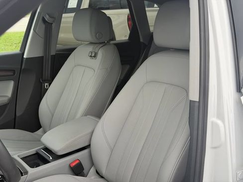 Used 2022 Audi Q5 2.0T Premium AWD/4WD image 15