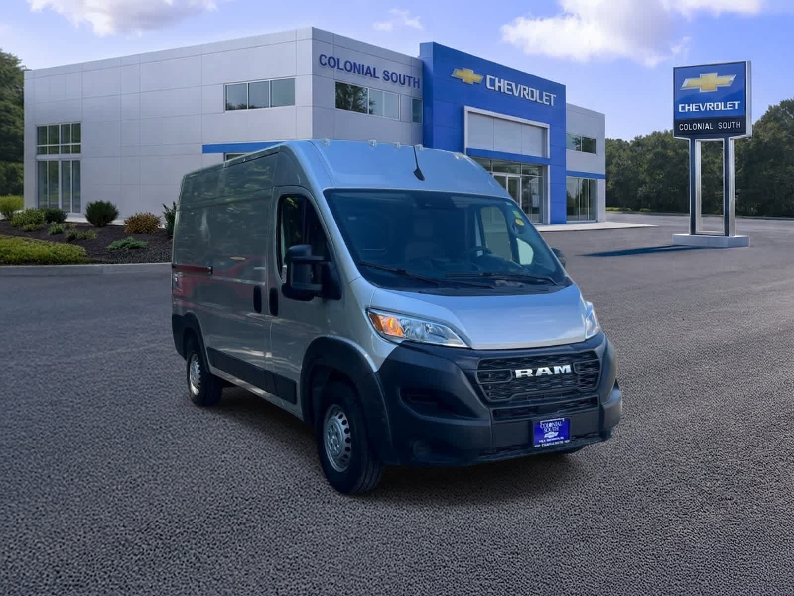 Used 2024 RAM ProMaster 2500 w/ Power Group FWD image 8