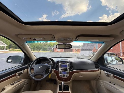 Used 2009 Hyundai Santa Fe Limited FWD image 15