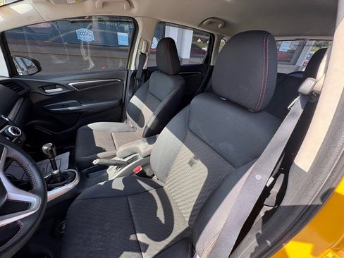 Used 2018 Honda Fit Sport image 12