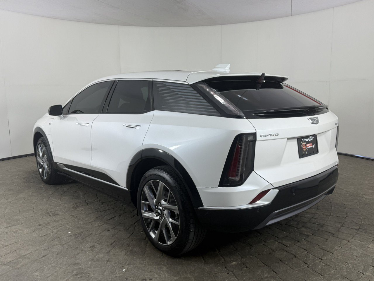 Used 2025 Cadillac Optiq Luxury 2 AWD/4WD image 5