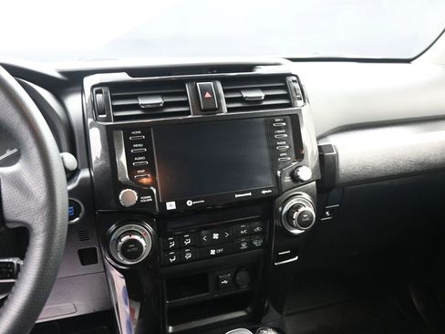 Used 2020 Toyota 4Runner TRD Off-Road Premium image 26