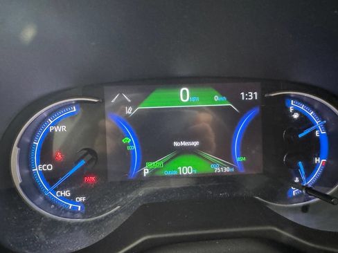 Used 2021 Toyota RAV4 XSE AWD/4WD image 4