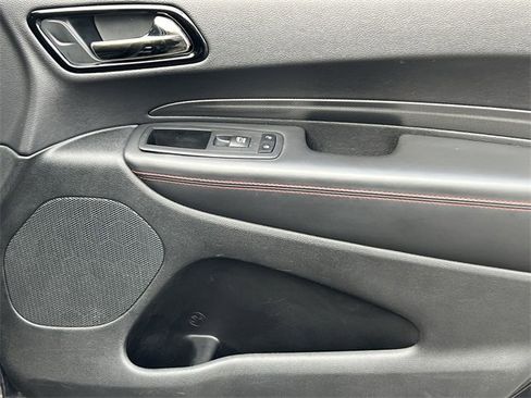 Used 2024 Dodge Durango GT image 34