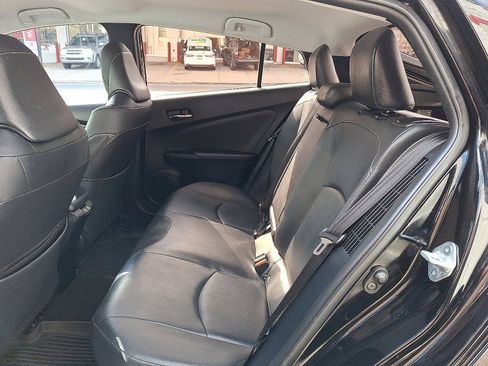 Used 2021 Toyota Prius Prime XLE image 8