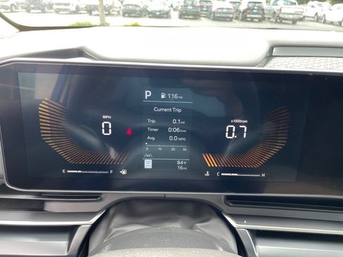 New 2027 Kia Carnival FWD image 27