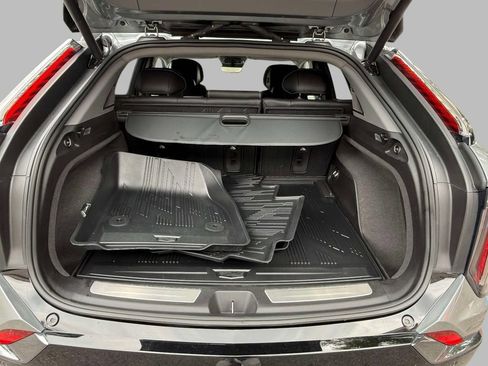Used 2025 Cadillac Optiq Sport 2 w/ LPO, Floor Liner Package AWD/4WD image 17