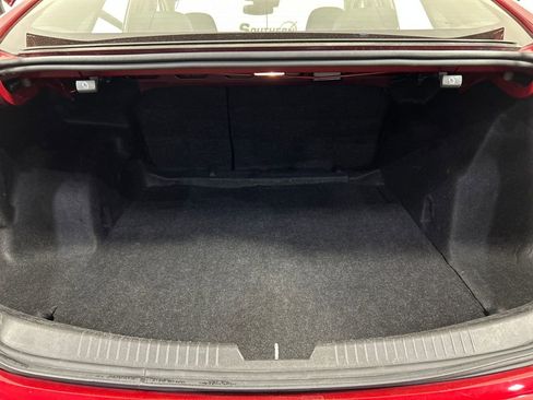 Used 2024 Chevrolet Malibu LT image 19