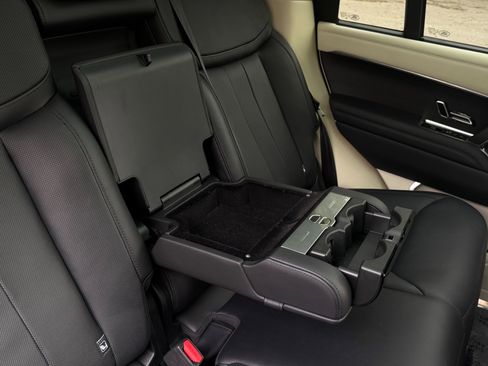 Used 2022 Land Rover Range Rover SE image 45