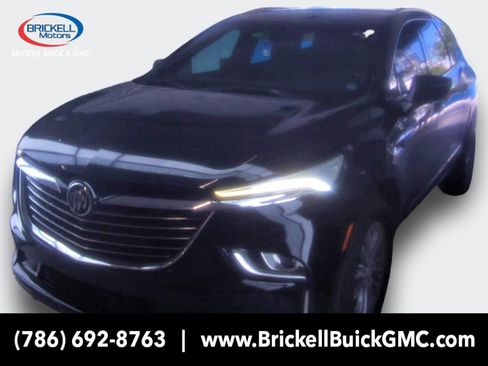 Used 2024 Buick Enclave Essence w/ Technology Package FWD image 1