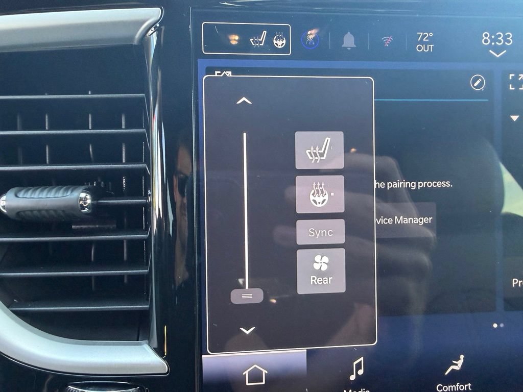 New 2027 Chrysler Pacifica Select FWD image 6