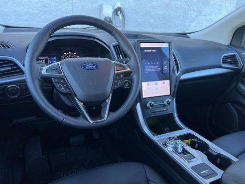 Certified 2024 Ford Edge SEL w/ Convenience Package image 21