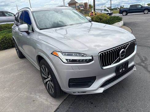 Used 2023 Volvo XC90 B5 Core w/ Protection Package Premier AWD/4WD image 4