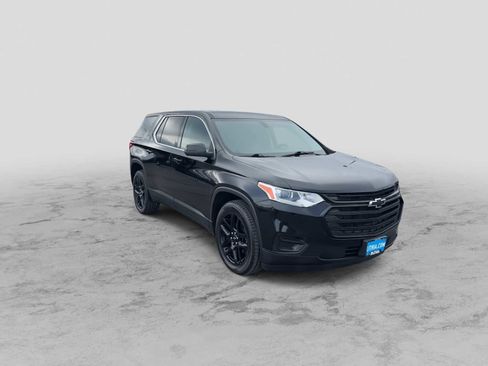 Used 2021 Chevrolet Traverse LS w/ LPO, Blackout Package image 2