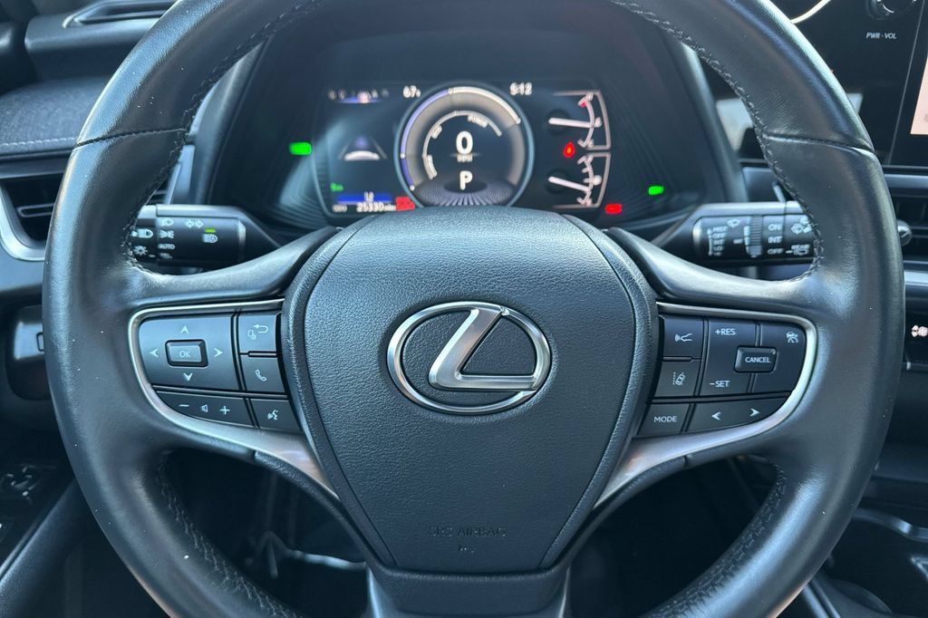 Used 2024 Lexus UX 250h FWD image 26