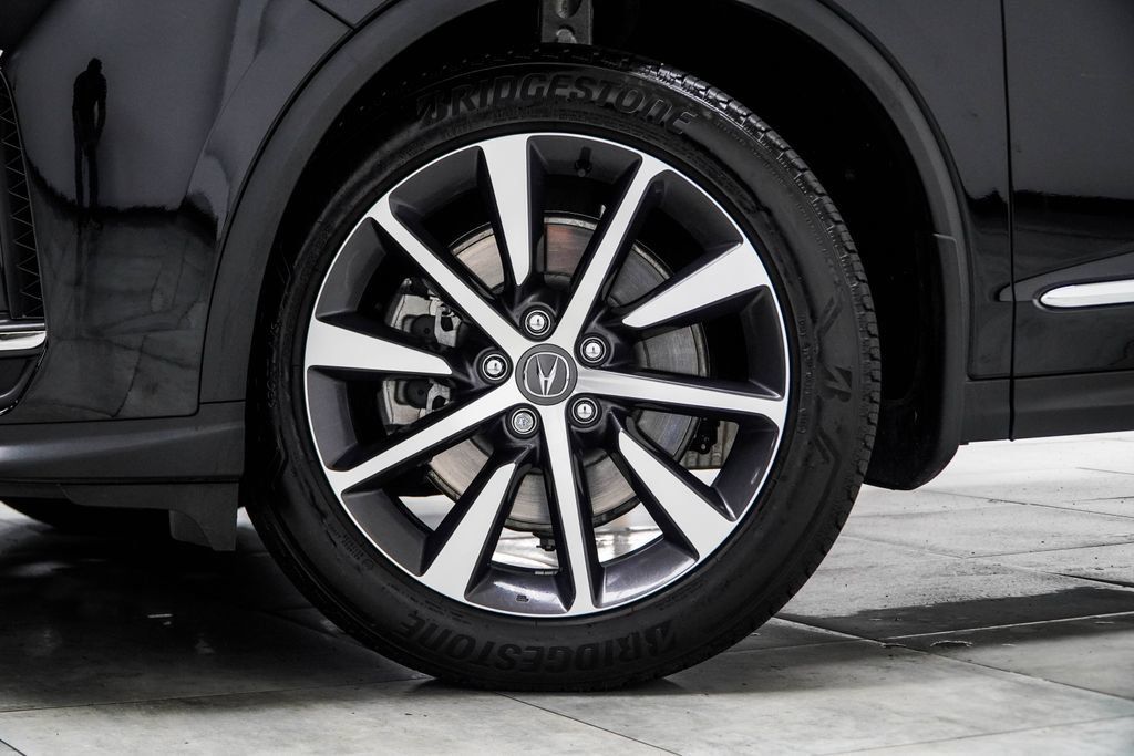 Used 2026 Acura MDX w/ Technology Package FWD image 7