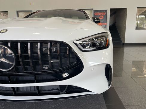 Used 2025 Mercedes-Benz AMG GT 63 image 10
