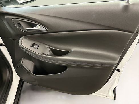 Used 2025 Buick Encore GX Preferred image 32