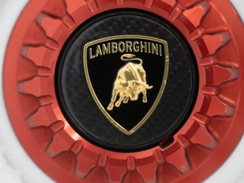 Used 2020 Lamborghini Aventador SVJ AWD/4WD image 35